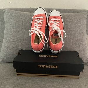 Converse Women’s 7 Color:Carnival Pink (coral)
